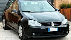 Usata 2005 VW Golf IV Tre volumi | 1950 € (Buon prezzo)