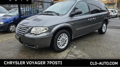 Usata Chrysler Grand Voyager 150 CV (110 kW) 2007 Grigio Monovolume