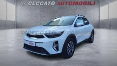 Blu Usata 2024 Kia Stonic Style SUV | 15.295 € (Buon prezzo)