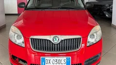 Rosso Usata 2009 Skoda Fabia Style Tre volumi | 4900 € (Buon prezzo)