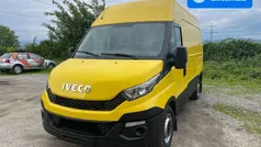 Usata 2015 Iveco Daily Furgone | 15.500 € (Super prezzo)