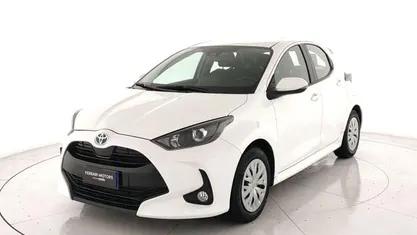 Usata 2023 Toyota Yaris Hybrid Business Edition | 16.500 € (Super prezzo)