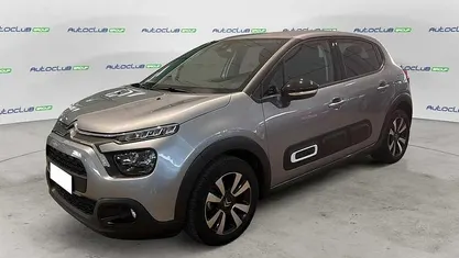 Grigio Usata 2024 Citroën C3 PureTech Due volumi | 14.950 € (Buon prezzo)
