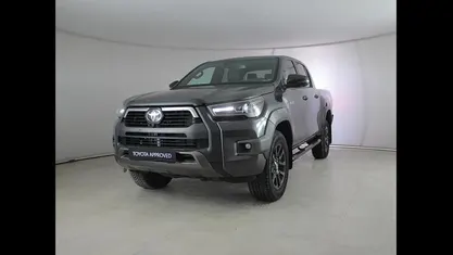 Usata Toyota HiLux 204 CV (150 kW) 2023 Grigio Pick-up