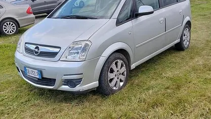 Usata Opel Meriva 75 CV (55 kW) 2007 Grigio Monovolume