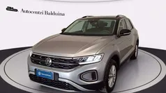 Usata 2023 VW T-Roc Life SUV | 26.900 € (Buon prezzo)