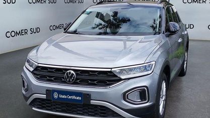 Usado VW T-Roc Life 150 CV (110 kW) 2025 Plateado SUV
