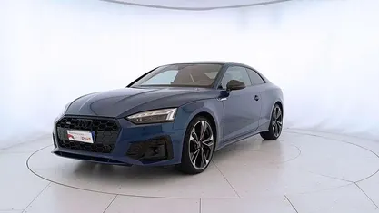 Blu ascari metallizzato Usata 2024 Audi A5 S-Line Coupé | 57.500 €
