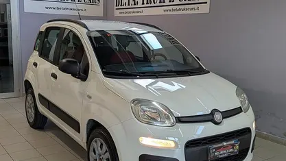 Bianco Usata 2014 Fiat Panda Lounge Due volumi | 5400 € (Buon prezzo)