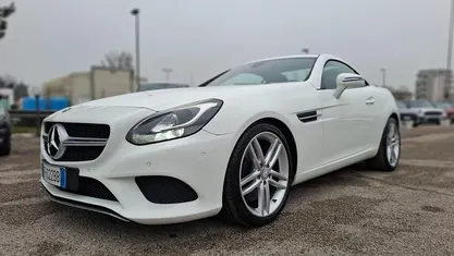 Usata Mercedes SLC250 AMG line 204 CV (150 kW) 2017 Bianco Coupé