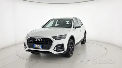 Bianco Usata 2021 Audi Q5 Business SUV | 36.900 € (Buon prezzo)