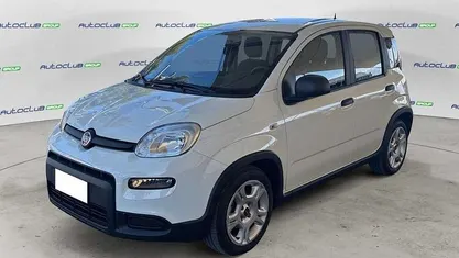 Bianco Usata 2024 Fiat Panda S Due volumi | 12.900 € (Buon prezzo)