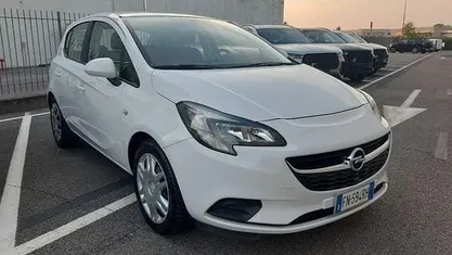Usata Opel Corsa 90 CV (66 kW) 2018 Bianco Utilitaria