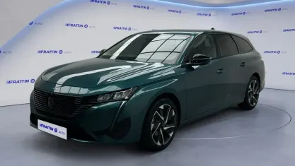 Usata Peugeot 308 Allure 131 CV (96 kW) 2024 Blu avatar [m0bk]  metallizza Station wagon