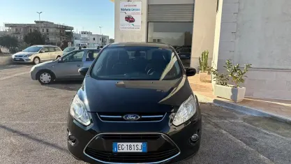Usata Ford C-MAX Titanium 115 CV (84 kW) 2011 Nero Monovolume