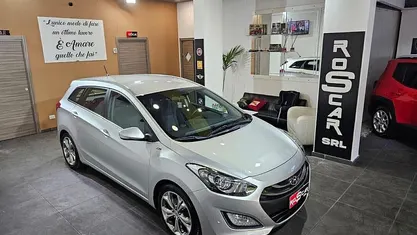 Usata 2012 Hyundai i30 Style Station wagon | 6990 € (Buon prezzo)