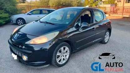 Usata Peugeot 207 90 CV (66 kW) 2010 Nero Berlina