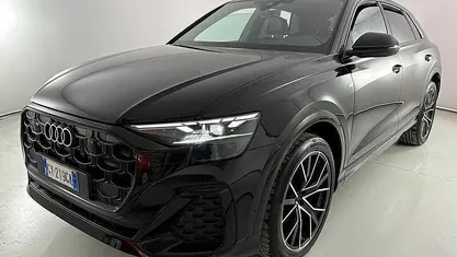 Usata Audi Q8 S-Line 286 CV (210 kW) 2025 Nero SUV