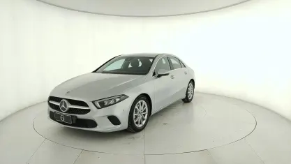 Usata Mercedes A200 163 CV (119 kW) 2021 Argento Berlina