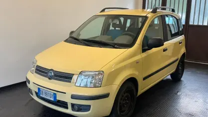Usata Fiat Panda Emotion 60 CV (44 kW) 2006 Giallo Utilitaria