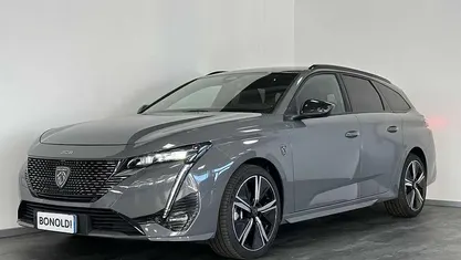 Grigio Usata 2024 Peugeot 308 GT Station wagon | 27.600 € (Buon prezzo)