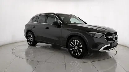 Nero Usata 2023 Mercedes GLC220 Advanced SUV | 49.900 € (Buon prezzo)