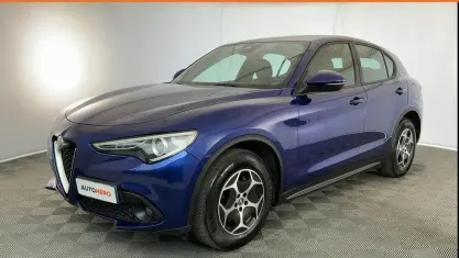 Usata Alfa Romeo Stelvio Business 190 CV (139 kW) 2022 Blu SUV
