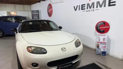 Usata Mazda MX5 160 CV (117 kW) 2006 Bianco Cabrio