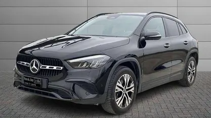Usata 2023 Mercedes GLA180 Advanced Plus SUV | 36.400 € (Buon prezzo)