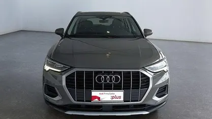 Begagnad Audi Q3 Advanced 150 HK (110 kW) 2023 Grå SUV