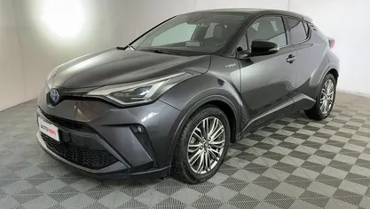 Usata Toyota C-HR Lounge 152 CV (111 kW) 2020 Grigio SUV