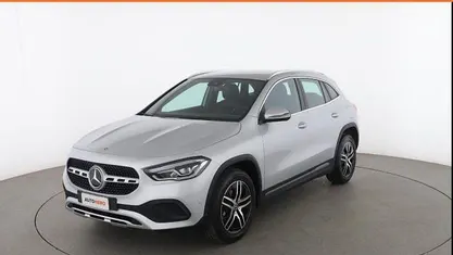 Usata Mercedes GLA180 136 CV (100 kW) 2022 Argento SUV