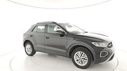 Gebraucht VW T-Roc Life 150 PS (110 kW) 2025 Grau SUV