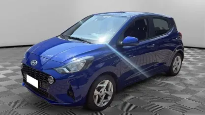 Usata Hyundai i10 65 CV (47 kW) 2023 Blu Utilitaria