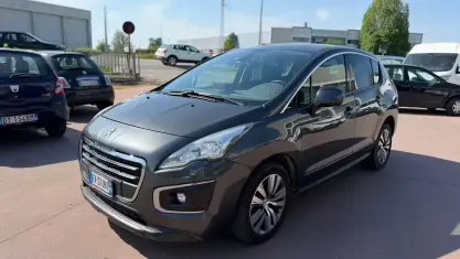 Usata Peugeot 3008 Business-Line 115 CV (84 kW) 2014 Grigio Station wagon
