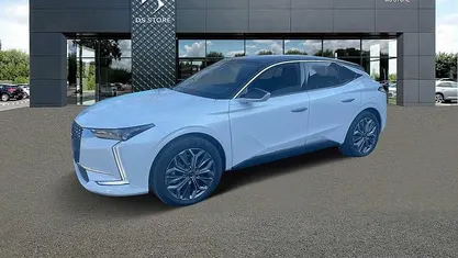 Bianco Usata 2023 DS Automobiles DS4 Trocadero Tre volumi | 37.500 €