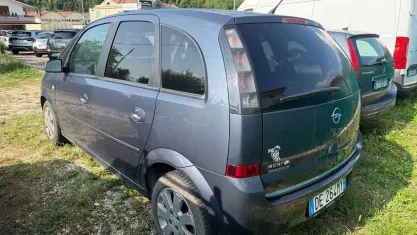 Usata Opel Meriva Enjoy 75 CV (55 kW) 2006 Monovolume