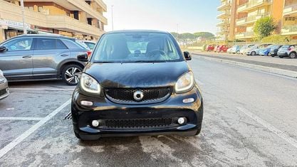 Usado Smart ForTwo Coupé Prime 90 CV (66 kW) 2019 Negro Coupe