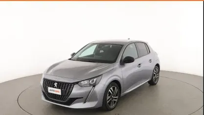 Usata Peugeot 208 Allure 101 CV (74 kW) 2023 Grigio Utilitaria