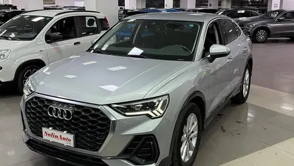 Usata Audi Q3 Business Plus 149 CV (109 kW) 2022 Grigio SUV
