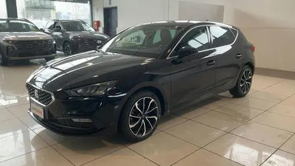 Usata Seat Leon XCELLENCE 150 CV (110 kW) 2021 Nero