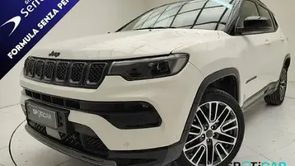 Käytetty Jeep Compass Summit 131 HP (96 kW) 2025 Valkoinen Katumaasturi