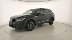 Usata 2022 VW Tiguan Allspace Life SUV | 27.900 € (Buon prezzo)