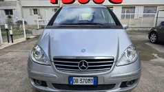 Grigio Usata 2006 Mercedes A180 Classic Tre volumi | 1500 € (Buon prezzo)
