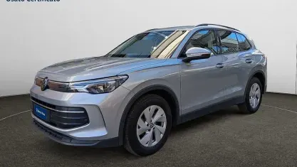 Usata VW Tiguan Life 150 CV (110 kW) 2025 Argento SUV