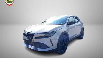 Occasion Alfa Romeo Junior 136 ch (100 kW) 2025 Beige SUV