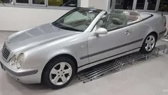 Argento Usata 1999 Mercedes CLK200 Elegance Cabrio | 6990 €
