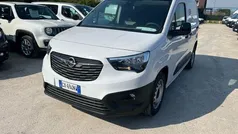 Bianco Nuova 2024 Opel Combo S Monovolume | 22.300 € (Buon prezzo)