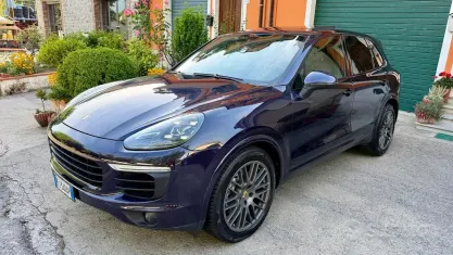 Usata Porsche Cayenne Platinum Edition 250 CV (183 kW) 2017 Blu SUV