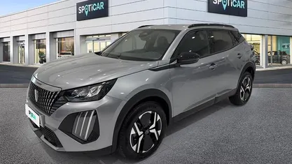 Usata Peugeot 2008 Allure 102 CV (75 kW) 2025 SUV